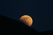 Eclipse de Lune ; Date : 04/05/2004