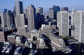 Boston, Massachussets, vue aérienne du port de Boston, Long and Centtral Wharf.