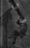 Homme du 19e siècle observant le ciel avec une lunette ; Gravure tirée du roman de Jules Verne (paru en 1895) "L'Ile à Hélice". Jules Verne (Nantes 08/02/1828-Amiens 24/03/1905). Reportage "La lunette du Père Josset"