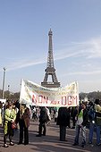 Manifestation Vote for the planet Trocadero  Paris ; Organization: Nicolas Hulot <br>Location: Trocadéro <br>Date: April 01, 2007
