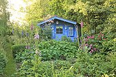 Vegetable Garden and Blue Hut Le Jardin des Lianes ; Le jardin des lianes