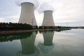 The Seine river and Nogent Nuclear Power Plant France ; Year built : 1981<br>Its two nuclear reactors develop a unit capacity of 1300 MW, producing about a third of the yearly electricity consumption of Île-de-France. Each cooling tower (air cooling) is 165 m high. 