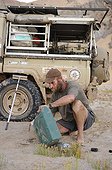 Veterinarian in the footsteps of Lions in Namibia ; Philip (Flip) Stander, NGO "Desert Lion". Works in northwest Namibia.