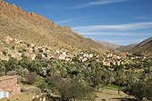 Ameln village built on the lower slope of the Djebel El Kest