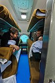 Men in bunk - Aquarius Reef Base Florida ; 6 bunks for 6 crew members