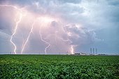 Single cell thunderstorm over the countryside - France ; 3 photos overlay of 0.4 seconds with the aid of a flash detector.
