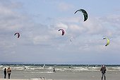 Kitesurfing on Lake Geneva windy - France 