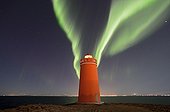 Aurore boréale et phare de Keflavik - Islande