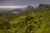Montagne du Quiraing sous nuages bas - Ile de Skye Ecosse