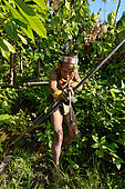 Mentawai hunter Siberut, Mentawai, Indonesia