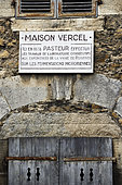 Maison Vercel, plaque Ici Louis Pasteur etc, in Arbois, Jura, France