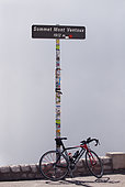 Bicycle and pannel of summit of Mont Ventoux, Vaucluse 84, Provence-Alpes-Cote d'Azur, France