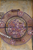 Ecological Funeral, crowns of glass beads, Wicker casket, France