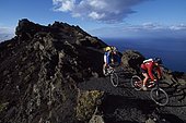 Mountain bikers, vulcano Teneguia, La Palma, Canary Islands, Spain, Europe