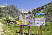 The Gioberney Glacier Circus, Ecrins National Park information board, starting from the Chalet-Hotel du Gioberney car park trail, La Chapelle-en-Valgaudemar, Ecrins National Park, Hautes-Alpes, France