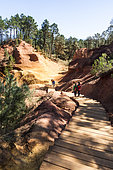 Ocher path of Roussillon, Luberon, Vaucluse, Provence, France