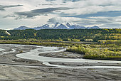 Mount Wrangle and Copper river in fall, Glenn highway: Tok to Anchorage, Alaska