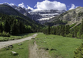 Cirque de Gavarnie, Massif du Mont Perdu, Pyrenees, France