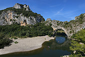 Vallon Pont-d'Arc Arch, Ardèche Gorges Nature Reserve, France