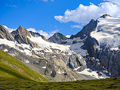 Valley Rotmoostal seen from Mt. Hohe Mut, Oetztal Alps in the nature park Oetztal near village Obergurgl. Europe, Austria, Tyrol