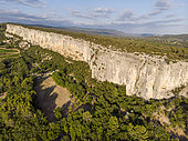 Cliff of the Madeleine, Lioux, Luberon Regional Nature Park, Vaucluse, France