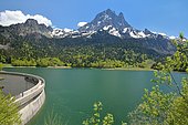 Bious-Artigues dam and Pic du Midi d'Ossau, Pyrenees National Park, Ossau Valley, Pyrénées Atlantiques, France