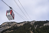 Mountain cable car located in the Alps in Pralognan la Vanoise to connect Mont Bochor from the city center, Pralognan la Vanoise, France.