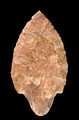 Arrowhead with peduncle in cut stone. Neolithic period. North Africa. 4,3 cm.