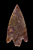 Arrowhead with peduncle in cut stone. Neolithic period. North Africa. 5 cm.