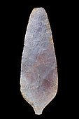 Outils du néolithique. Rare pointe foliacée de lance à languette. Jaspe gris rosé. Mali, Néolithique. 21 cm.