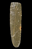 Green jasper adze. Neolithic period. Mali. 16,2cm.