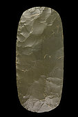 Hewn axe. Green Jasper. Mali, Neolithic. 12,5 cm.