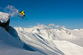 Skier, col de la madeleine, Valmorel, Tarantaise, Savoie, Alpes , France
