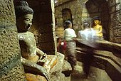 Arakan, Mrauk U, Anndawthein temple