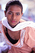 Pakistan - Hijra, les demi-femmes du Pakistan - Nadina 15 ans 