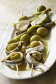 Stuffed olive and anchovy tapas, Bodegas Almau Tapas Bar, Zaragoza, Saragossa, Aragon, Spain. tel: 976 299 834