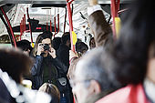 passeggeri sul bus 27