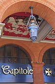France, Toulouse, Les arcades, ceiling, lamp