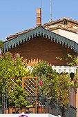 France, Toulouse, [private garden], [urban view], roof garden