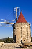 France, Fontvieille, France, Provence, Daudet's Mill, windmill, sails, red wooden roof,