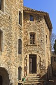 France, Oppède-le-Vieux, tall house, stone, Oppède village, Provence,