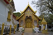 Thailande, Chiang Mai, wat phrathat doi suthep, cloches de prières et petit temple