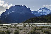 Rio de las Vueltas flowing through Andean mountain scenery near El Chalten, in Parque Nacional Los Glaciares, Patagonia, Argentina.. A mountainous scene in Parque Nacional Los Glaciares, Patagonia.