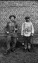 Roger-Viollet | 223012 | Miners in working clothes. Bruay-en-Artois (France), circa 1900. | © Roger-Viollet / Roger-Viollet