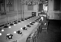 Roger-Viollet | 290326 | Réception des résultats des élections municipales au ministère de l'Intérieur. Paris, 25 avril 1953. | © Roger-Viollet / Roger-Viollet