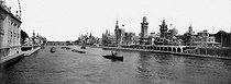 Roger-Viollet | 413361 | 1900 World Fair in Paris. Panorama of the Nations palaces and the river Seine. | © Neurdein / Roger-Viollet