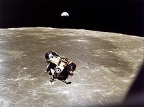 Roger-Viollet | 413749 | Apollo XV. Lunar module, on July 20, 1969. | © Roger-Viollet / Roger-Viollet