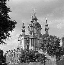 Roger-Viollet | 478490 | St Andrew's Church (18th century). Kyiv (USSR, Ukraine), August 1964. | © Anne Salaün / Roger-Viollet