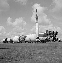Roger-Viollet | 503462 |  Saturn V  rocket. Space Center Houston (Texas). | © Roger-Viollet / Roger-Viollet