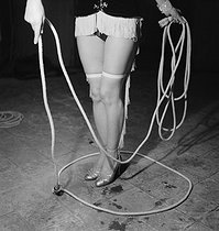 Roger-Viollet | 513547 | Circus. Lasso by Sylvie Carson. France, circa 1935. | © Gaston Paris / Roger-Viollet